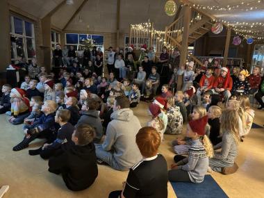 Morgensang i december 2024